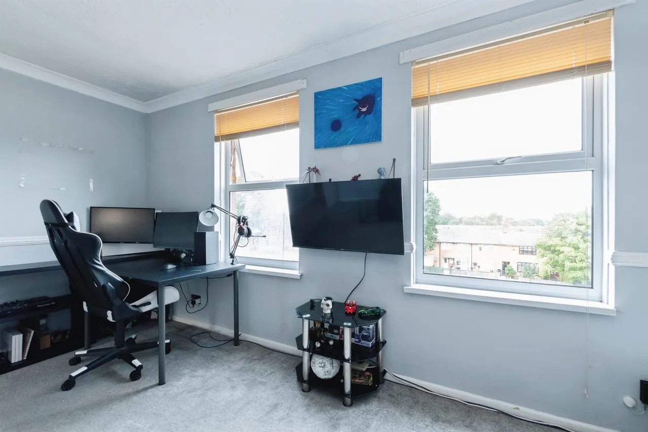 Gillam Road, Bournemouth, BH10, photo 6