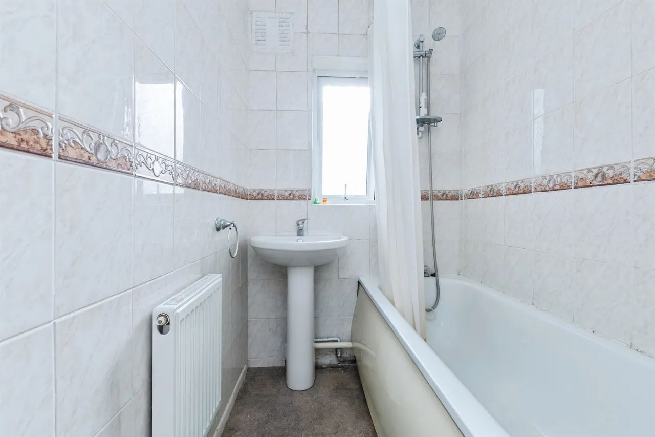 Gillam Road, Bournemouth, BH10, photo 12