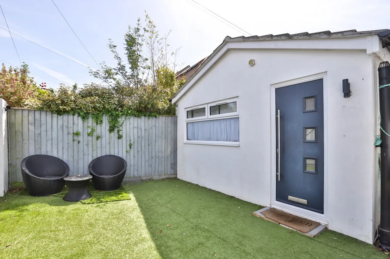 Beatty Road, Bournemouth, photo 11