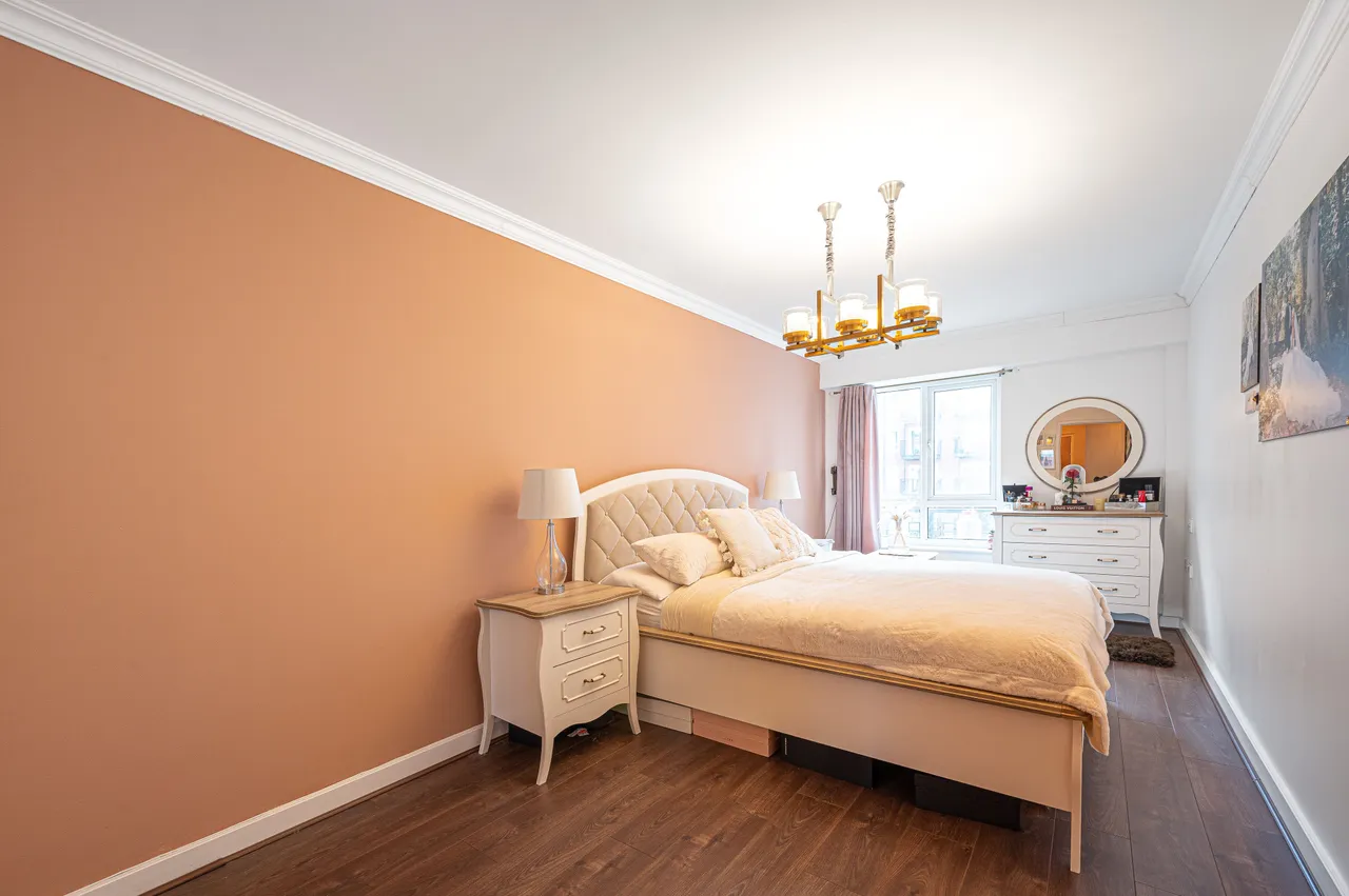 15 Griffin House, 4 Aviation Drive, London, photo 5