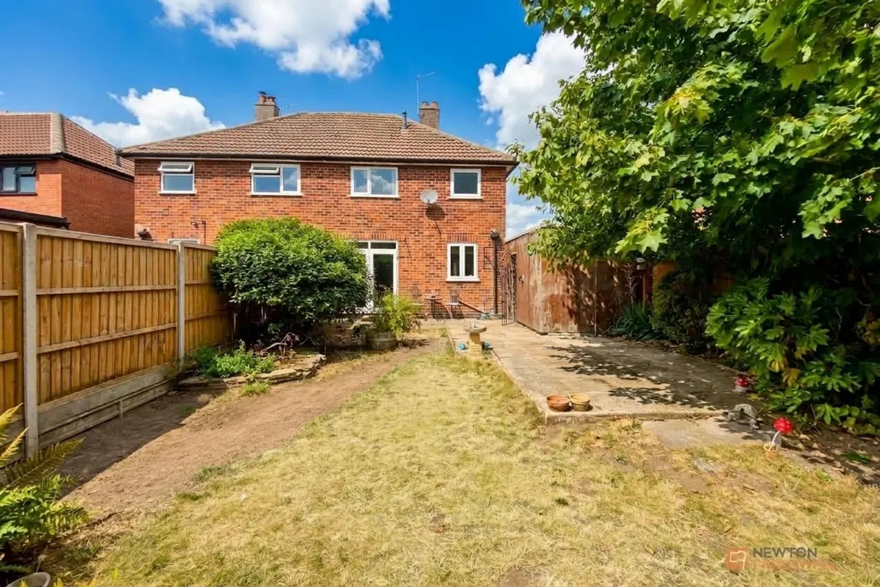 3 bed house for sale, The Ringway, Queniborough, LE7