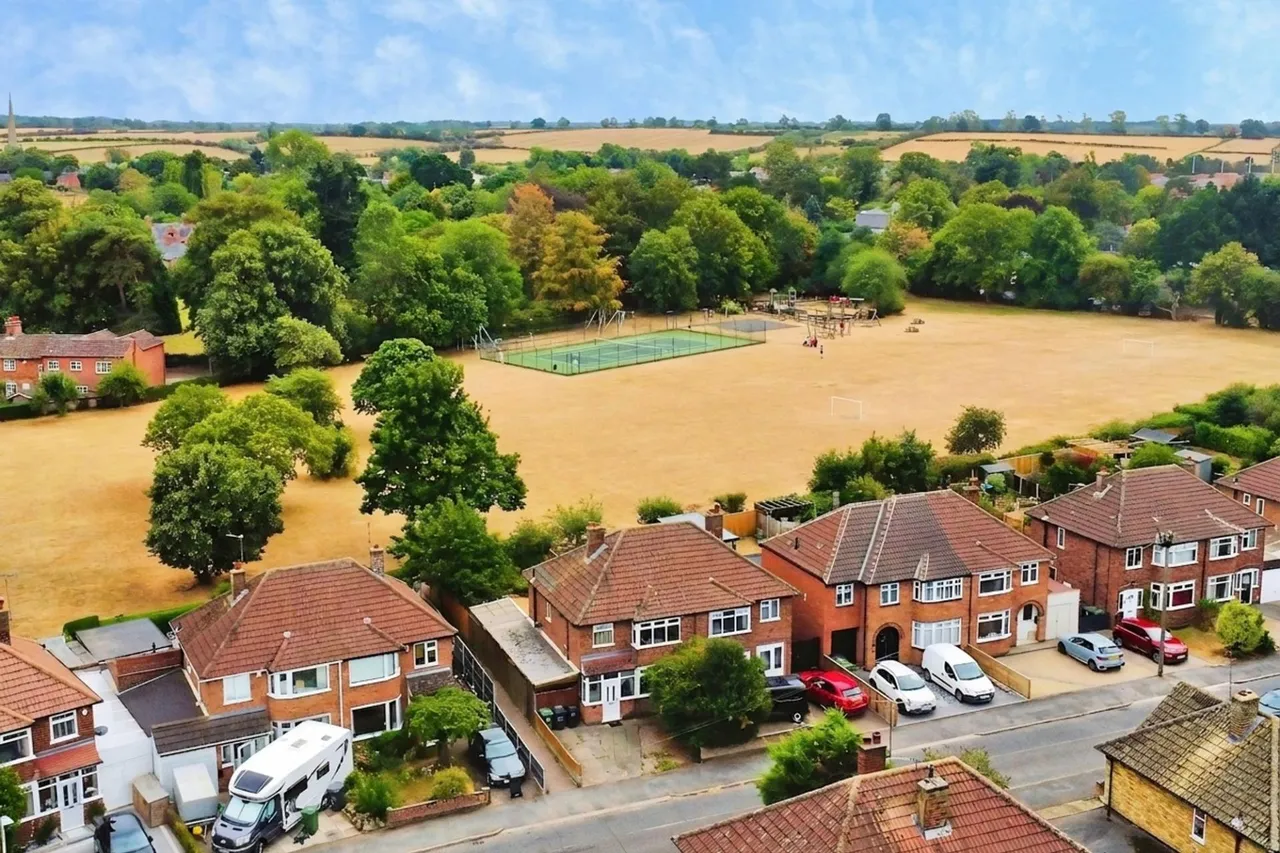 The Ringway, Queniborough, LE7, photo 3