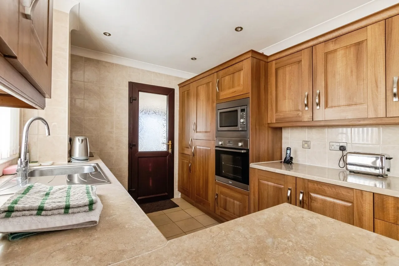 Windermere Road, WAKEFIELD, West Yorkshire, WF2, photo 7