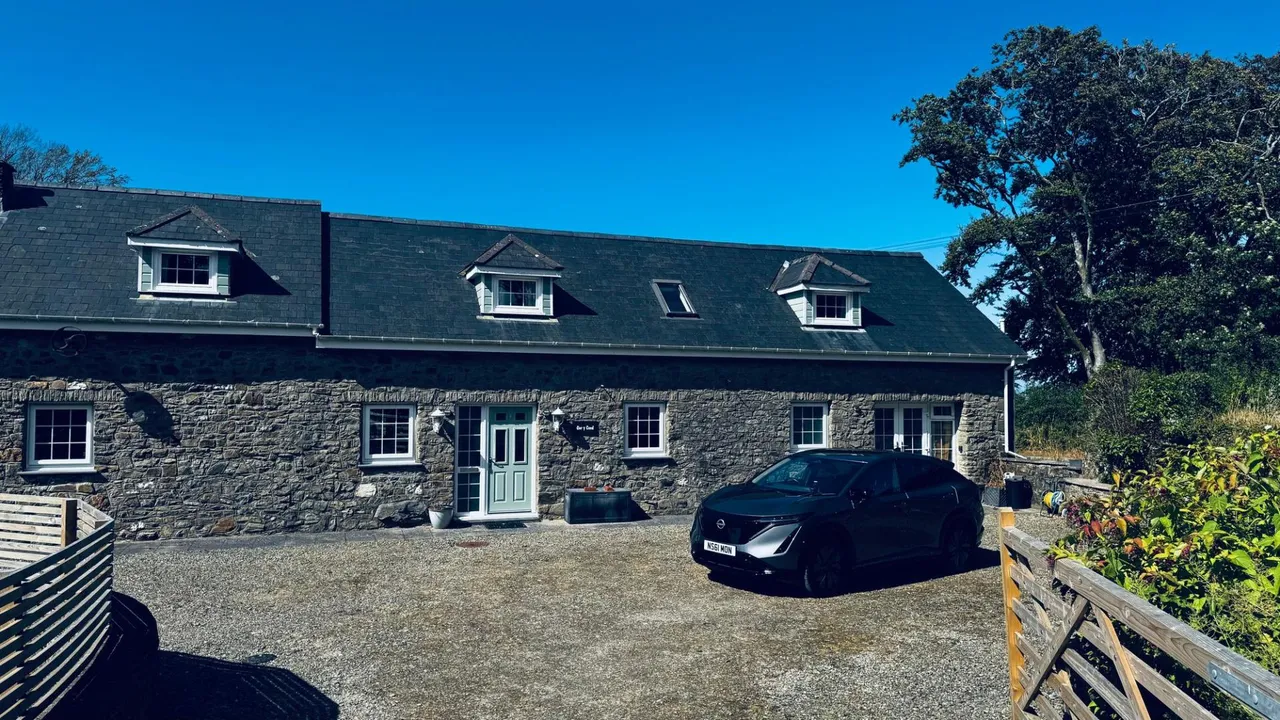 Ger Y Coed, Plwmp, SA44, photo 27