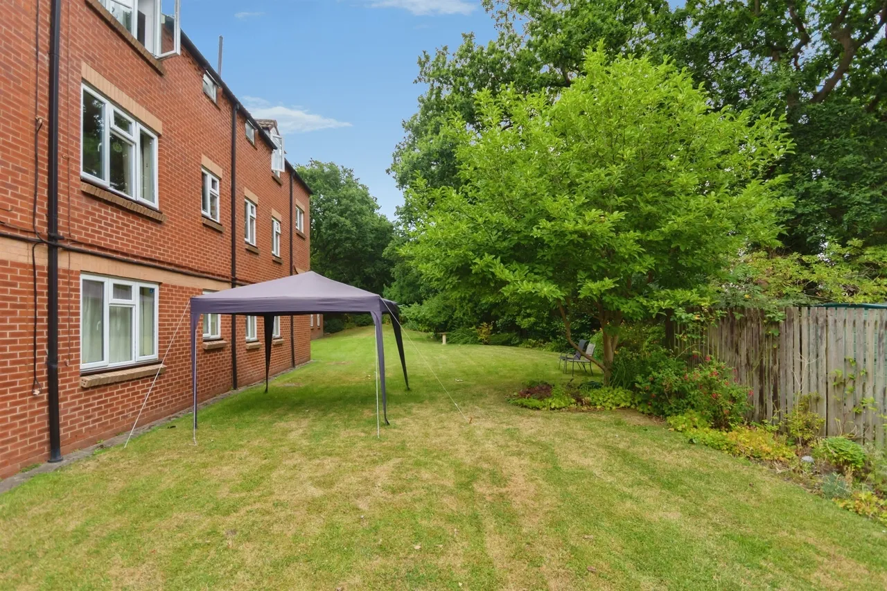 Pembroke Way, Birmingham, B28, photo 17