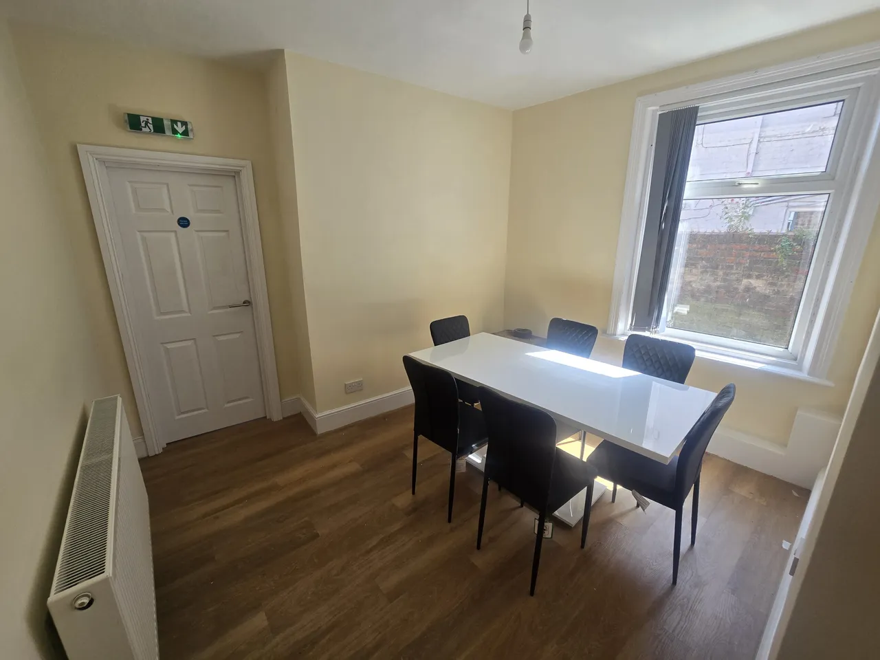 Room 1, 83 Thompson Road, Sunderland, photo 12