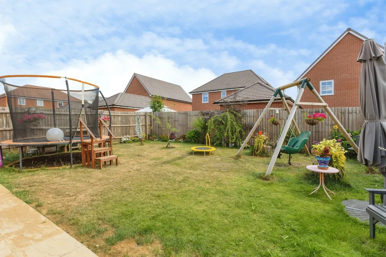 Mitchell Close, Watton, Thetford, Norfolk, IP25, photo 20