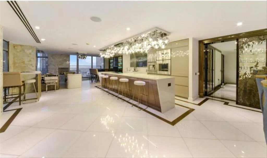 3 bed flat to rent, Pan Peninsula Square, Canary Wharf, E14