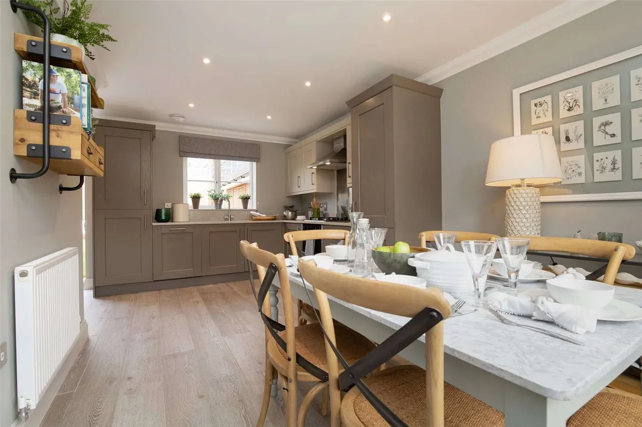 Brundall Meadows, Brundall Road, Brundall, Norwich, NR13 5NT, photo 9