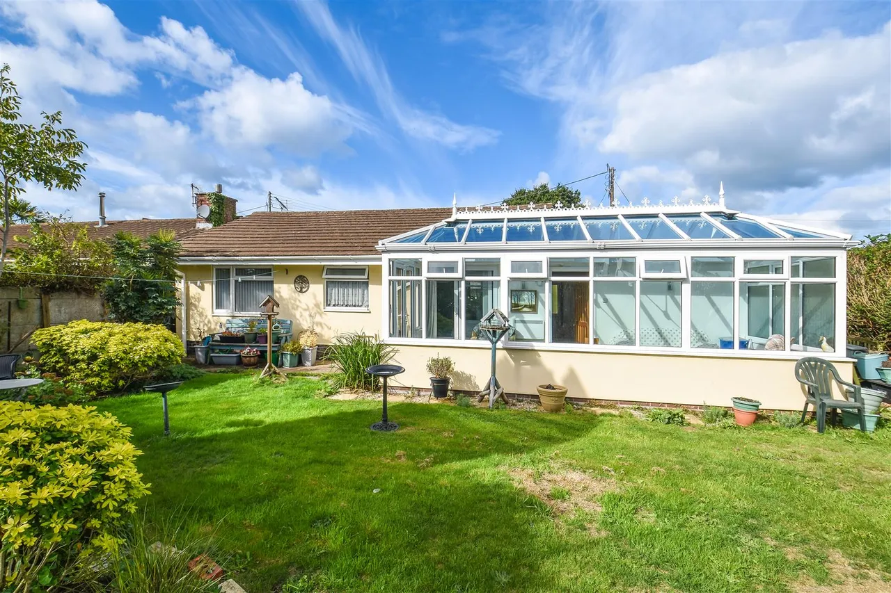 Somerville Road, Willand, photo 14