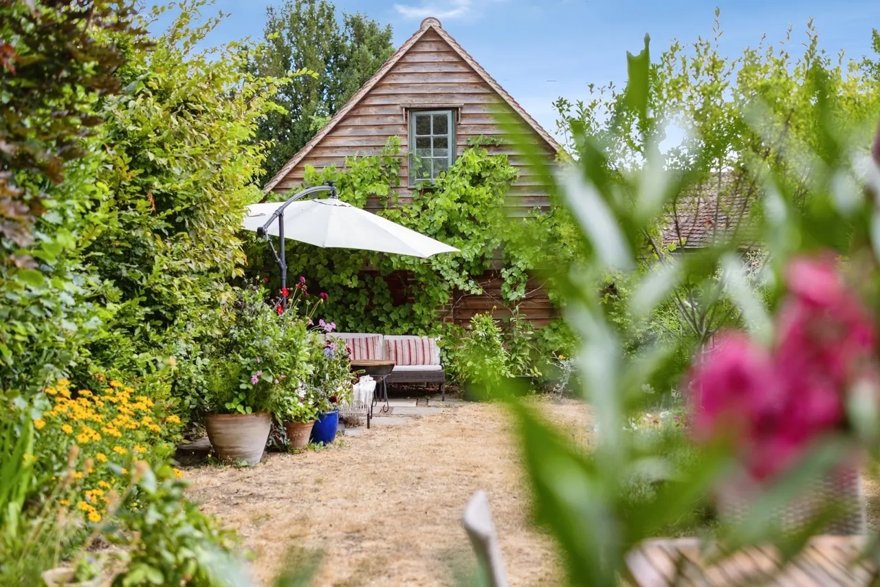 Nightingale Road, Godalming, GU7, photo 4