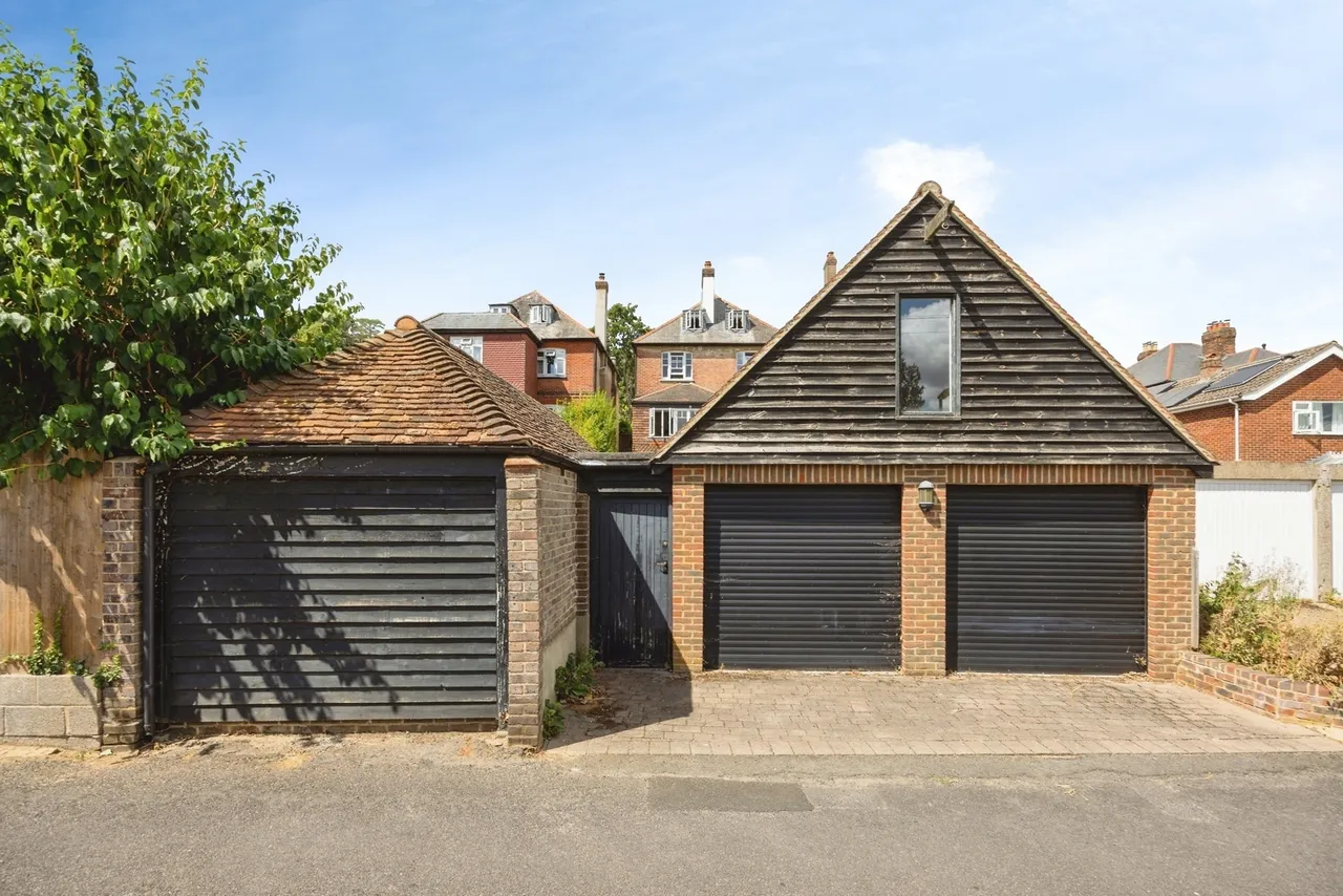 Nightingale Road, Godalming, GU7, photo 16