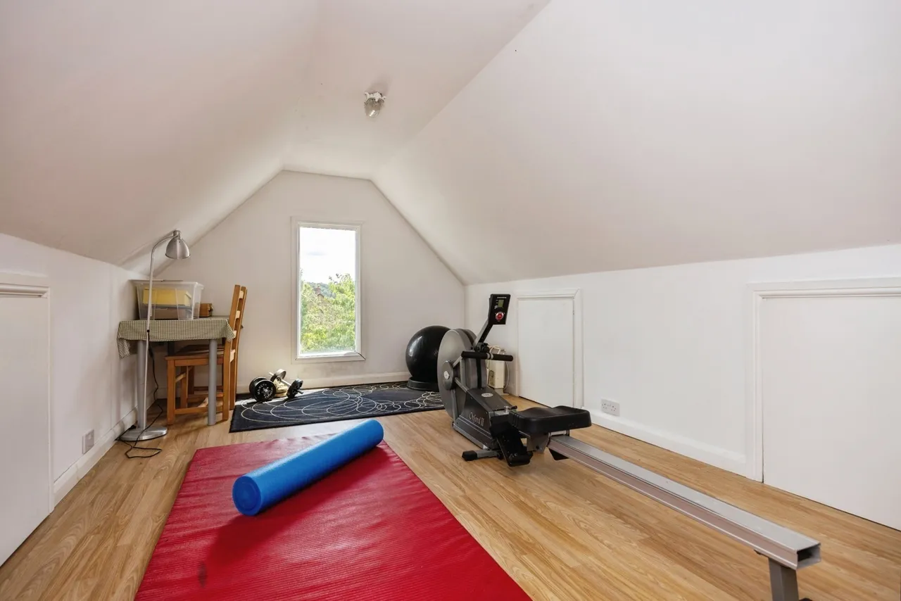 Nightingale Road, Godalming, GU7, photo 18