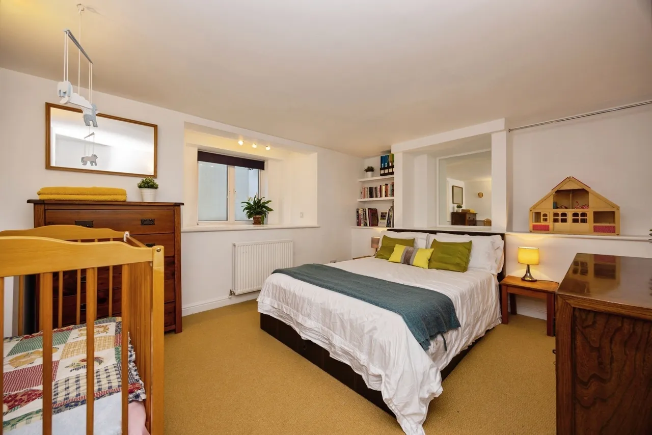 Nightingale Road, Godalming, GU7, photo 17