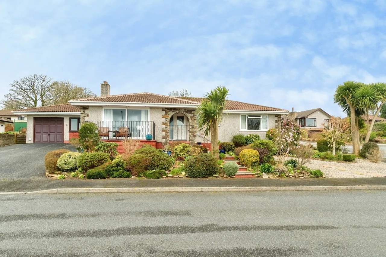 Hillside Road, St. Austell, PL25, photo 2