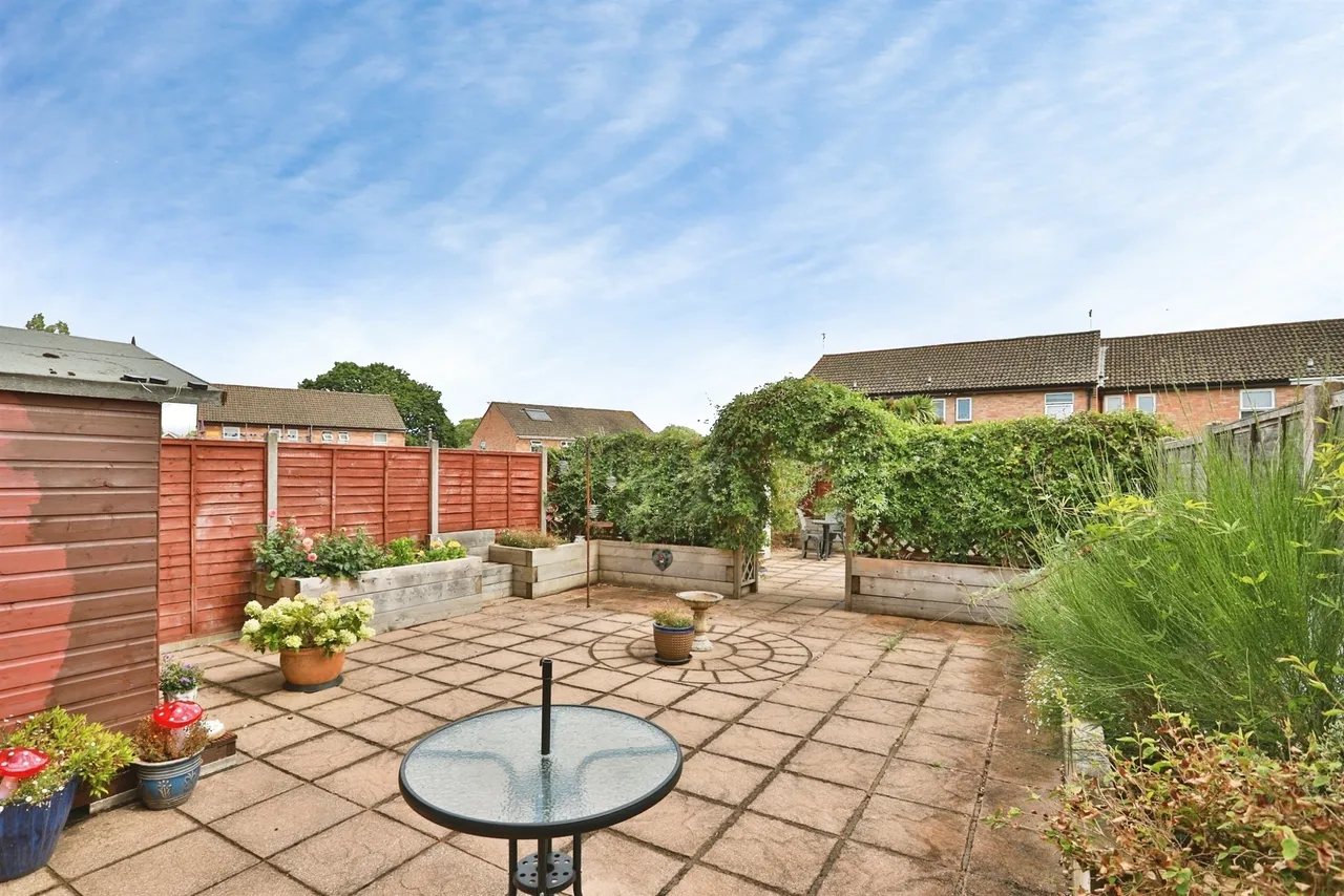 Oakmead Road, Poole, photo 4