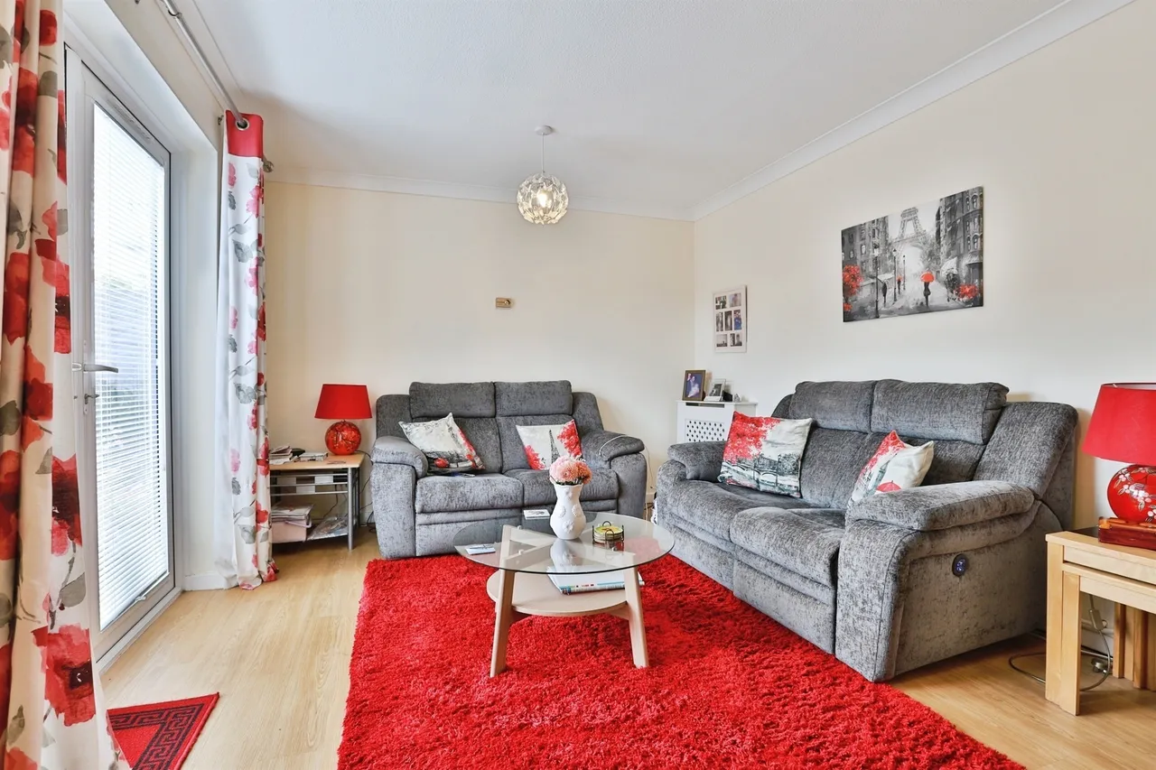Oakmead Road, Poole, photo 2