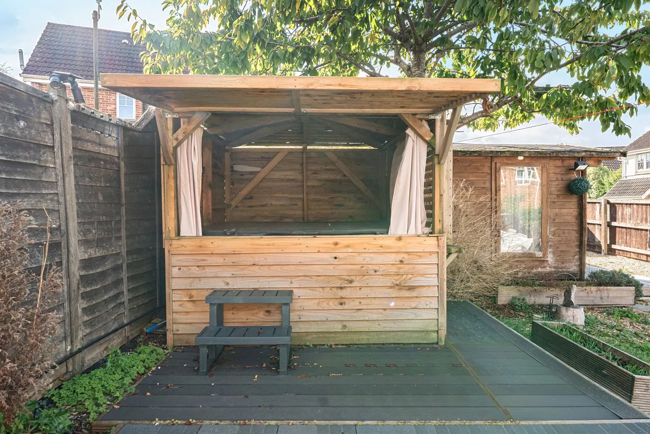 Willoughby Close, Westbury, BA13, photo 19