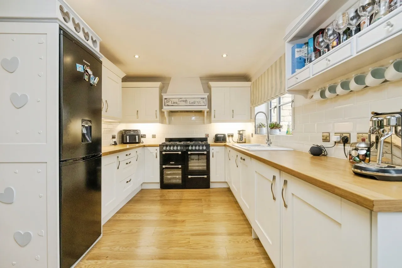 12b East Road, Navenby, Lincolnshire, LN5, photo 5