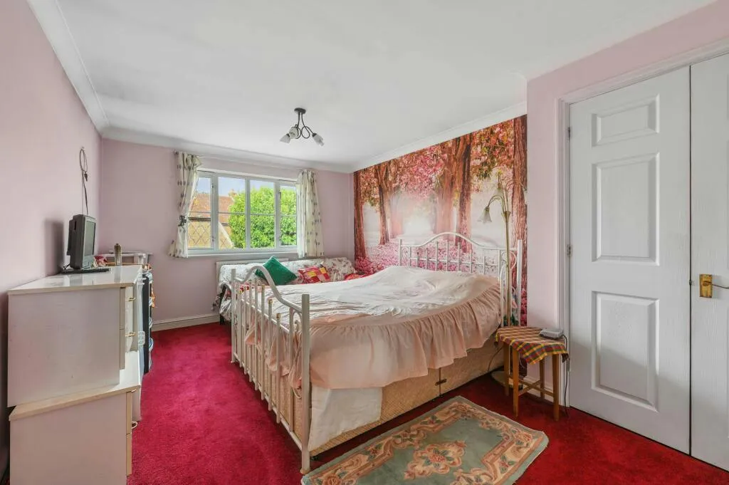 Wheatley Close, Hornchurch, RM11, photo 14