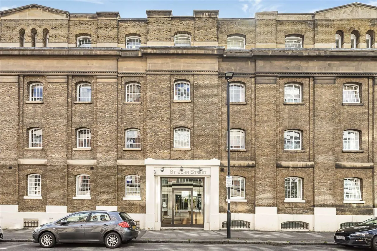 2 bed flat for sale, St John Street, London, EC1V