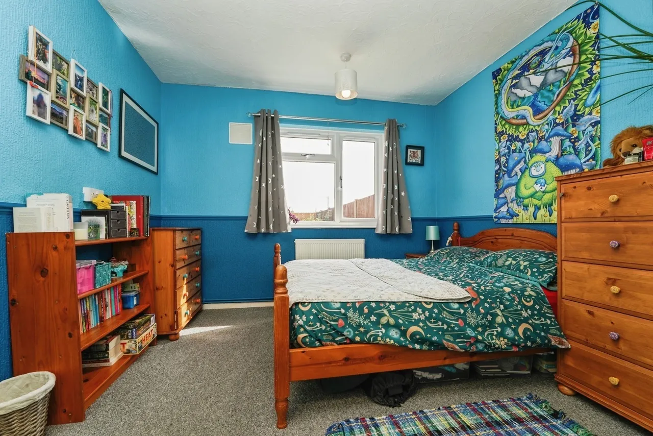 Matson Avenue, Matson, Gloucester, Gloucestershire, GL4, photo 4