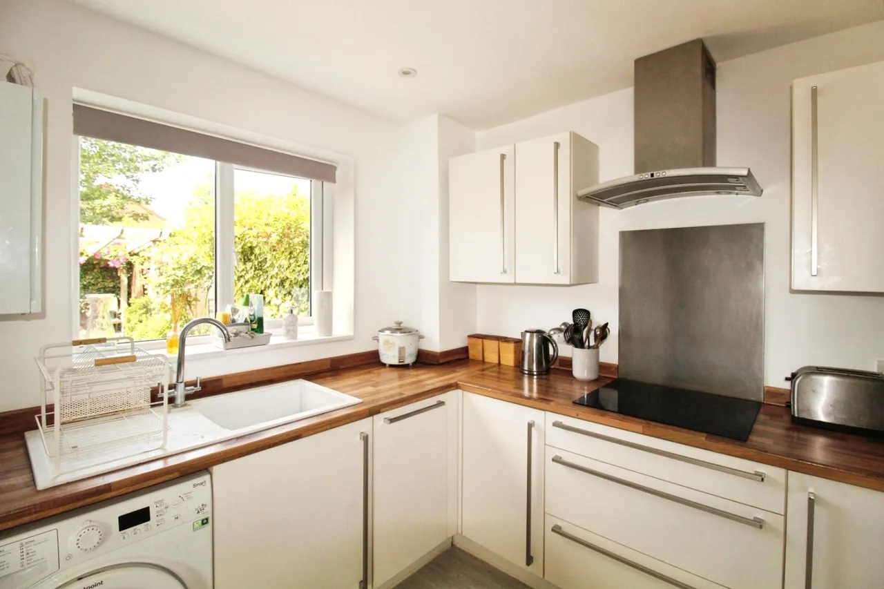 Orchard Close, Stanstead Abbotts, SG12, photo 24