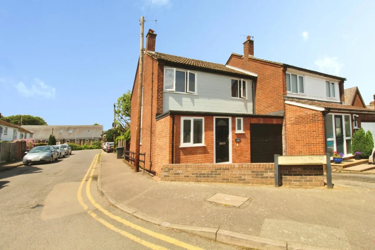 Orchard Close, Stanstead Abbotts, SG12, photo 34