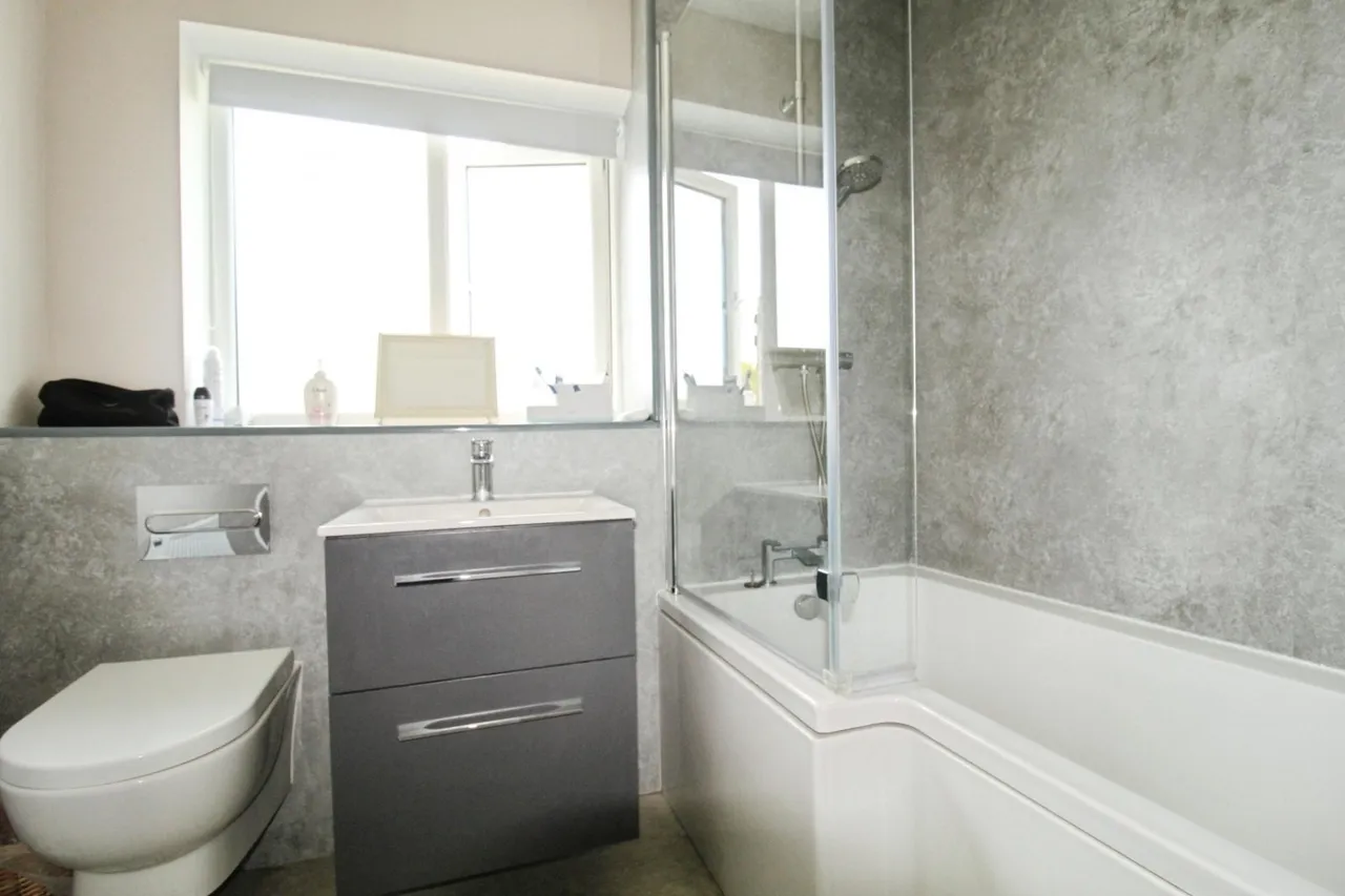 Orchard Close, Stanstead Abbotts, SG12, photo 29