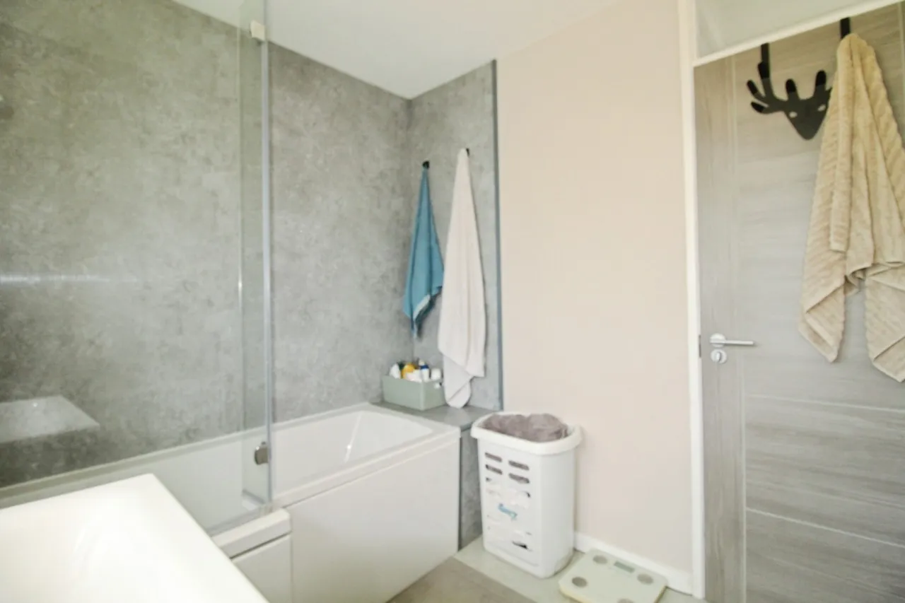 Orchard Close, Stanstead Abbotts, SG12, photo 28