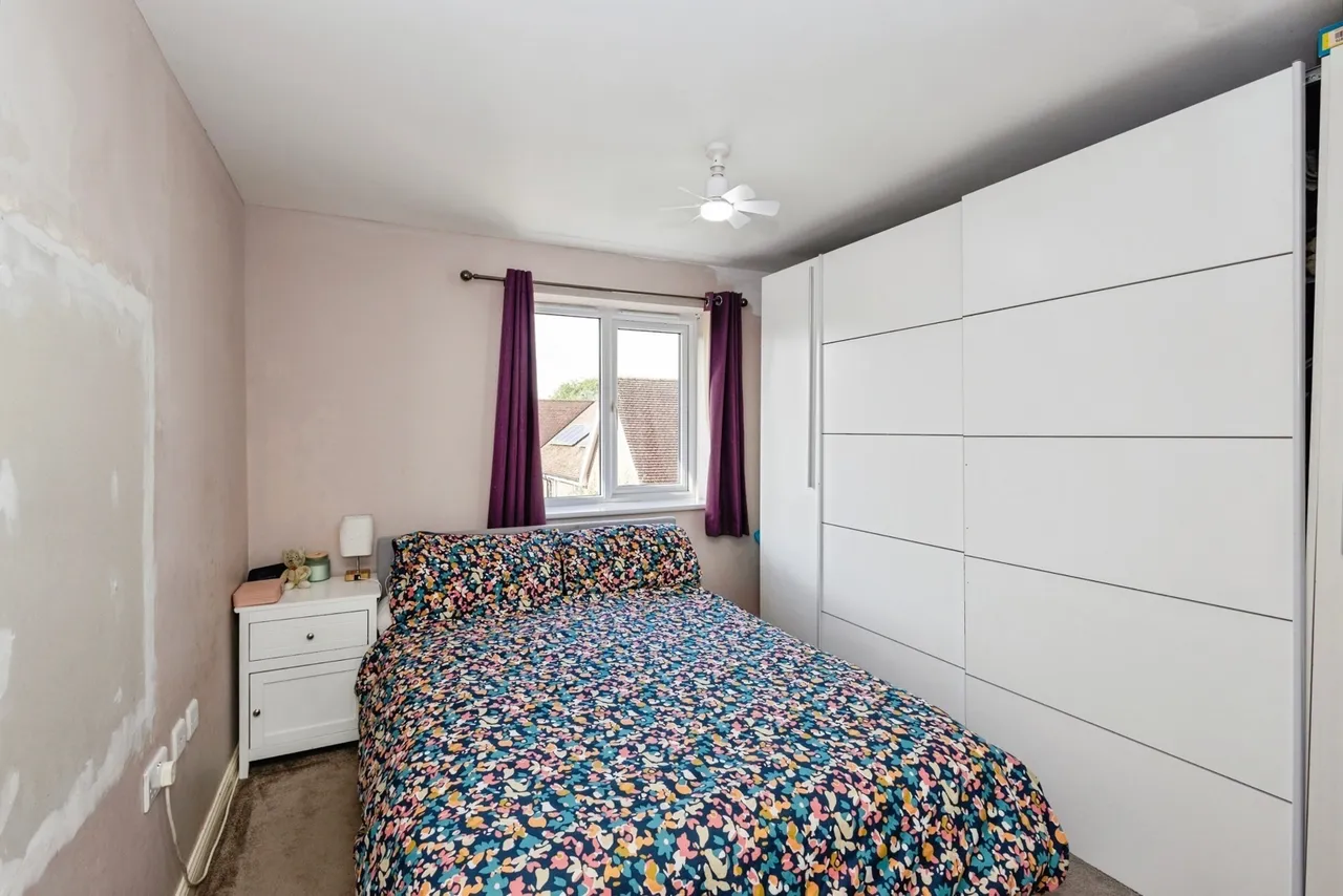 Beckless Avenue, Clanfield, PO8, photo 7