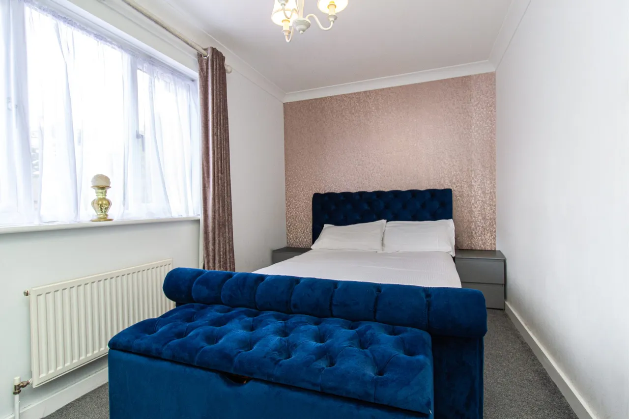 Melrose Close, Farnborough, GU14 9US, photo 9