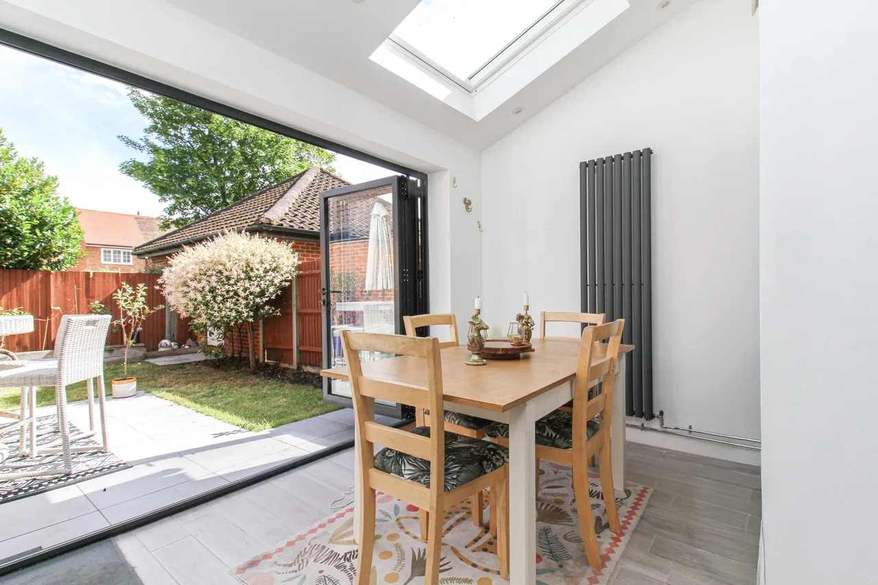 Melrose Close, Farnborough, GU14 9US, photo 7