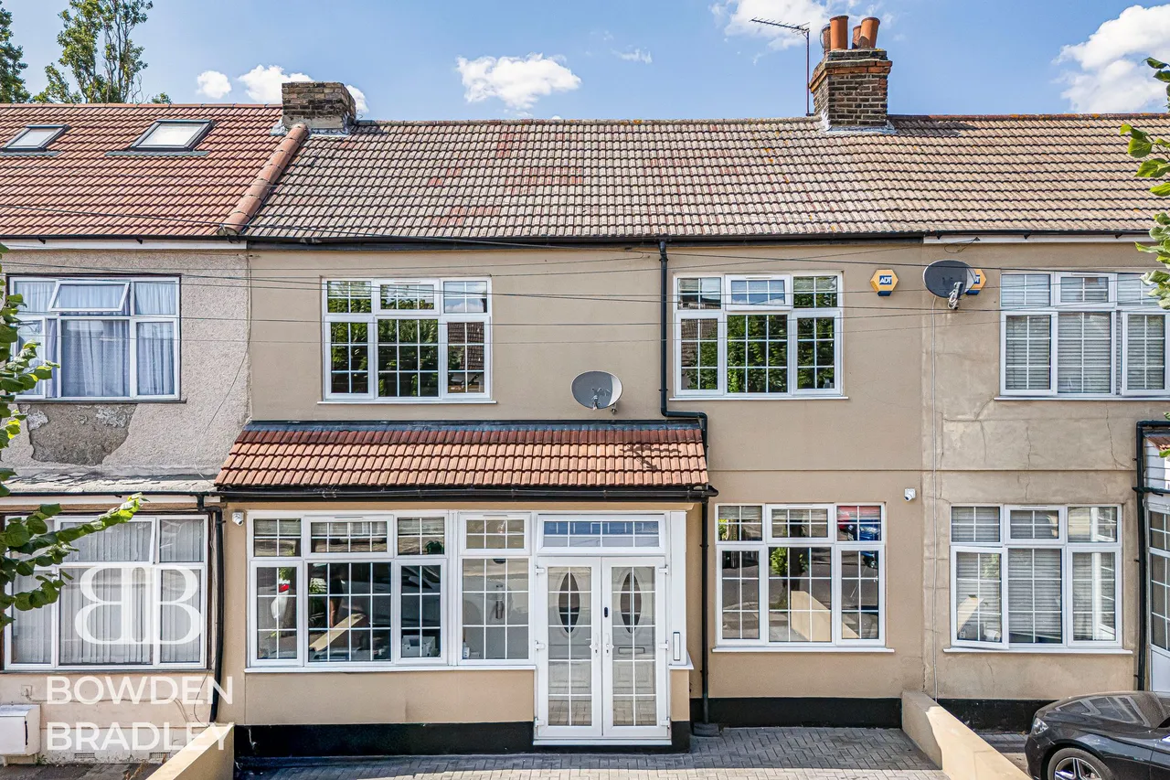 Grasmere Gardens, Ilford, IG4, photo 2