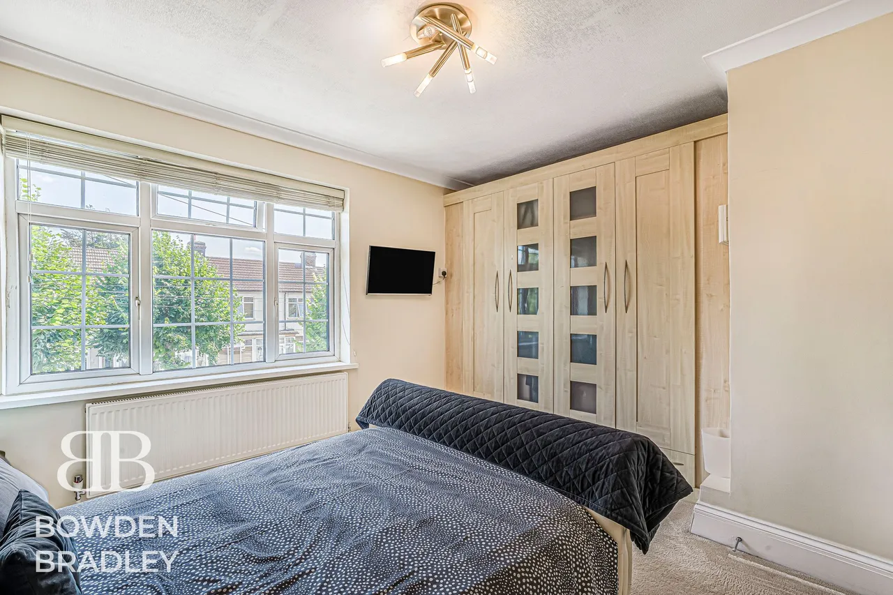 Grasmere Gardens, Ilford, IG4, photo 55