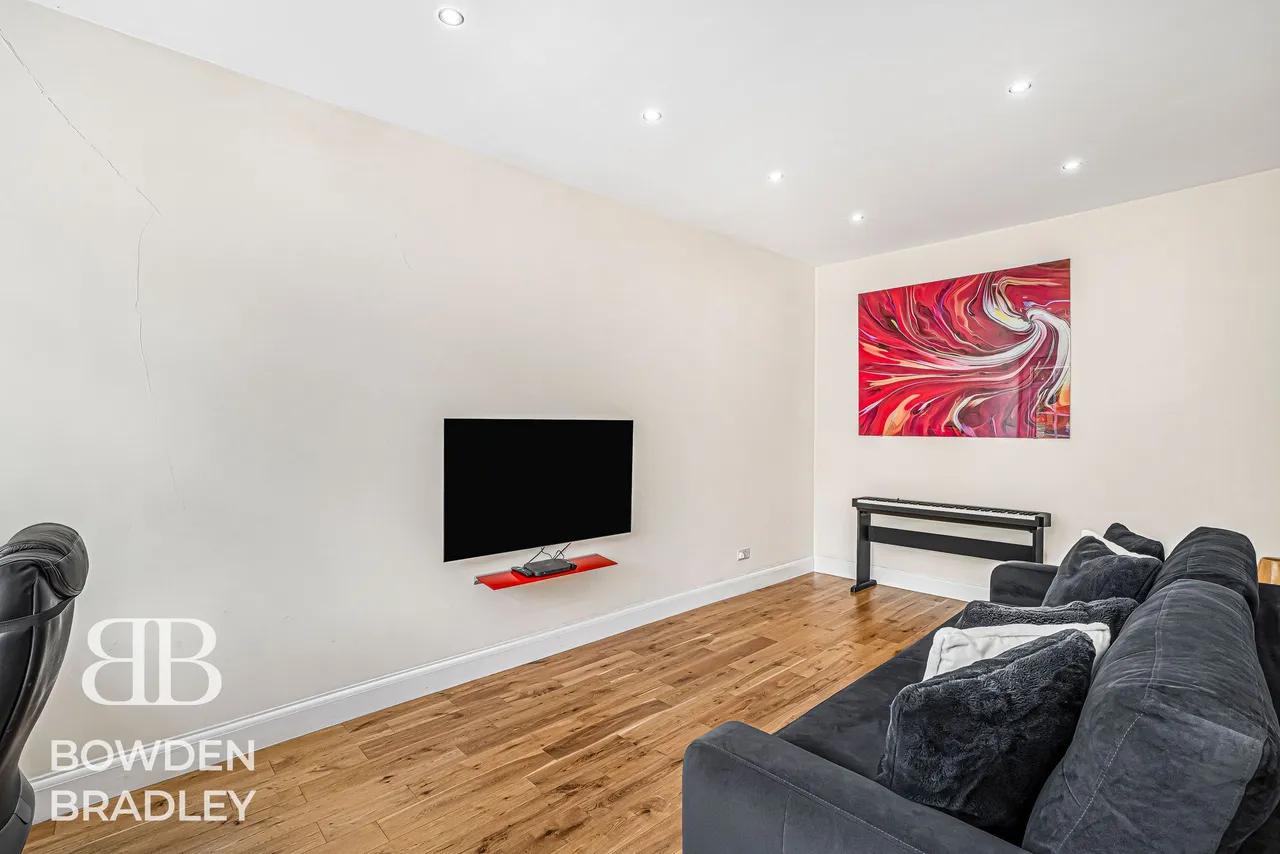 Grasmere Gardens, Ilford, IG4, photo 36