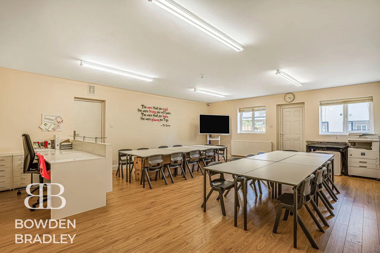 Grasmere Gardens, Ilford, IG4, photo 29