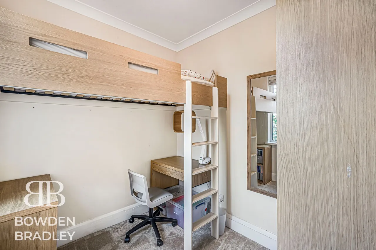 Grasmere Gardens, Ilford, IG4, photo 57