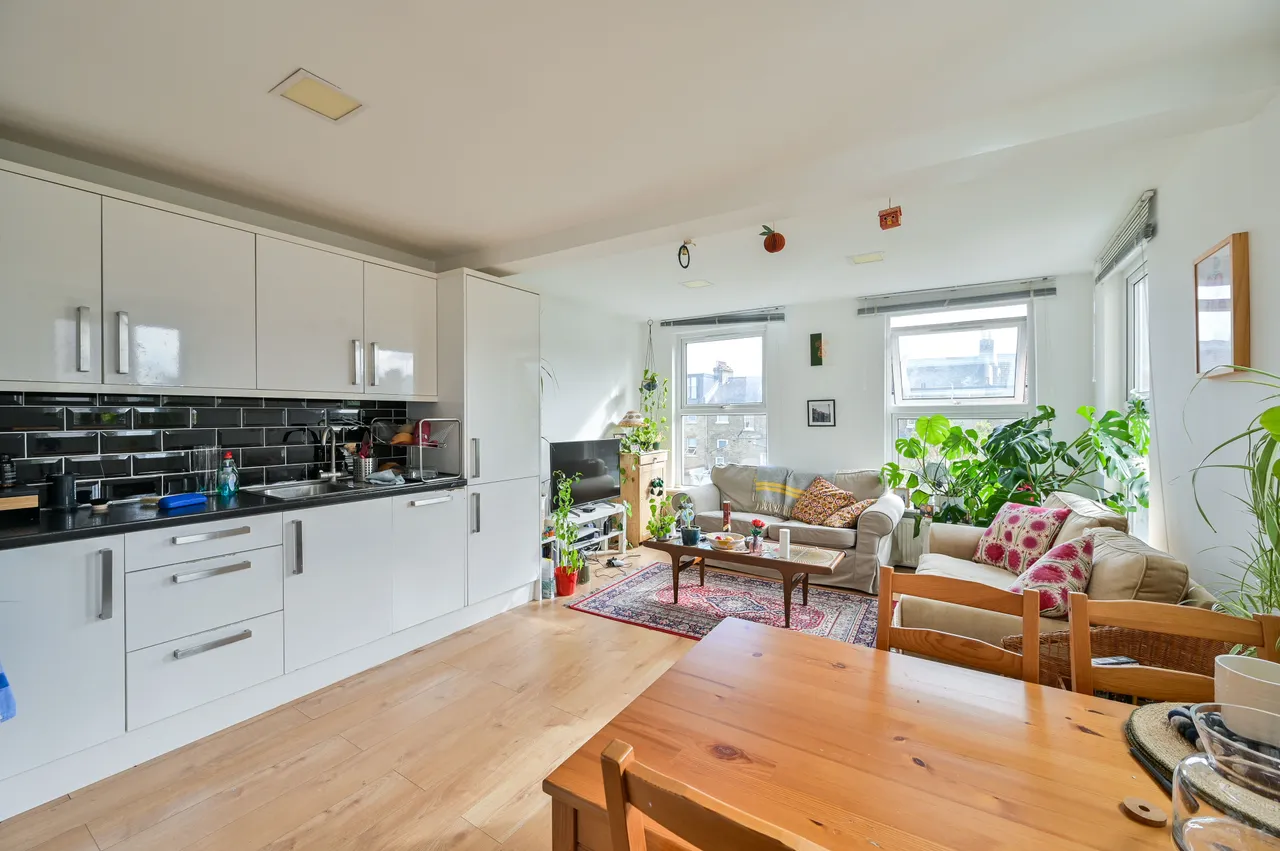 Flat 3, 307 Lordship Lane, London, photo 3