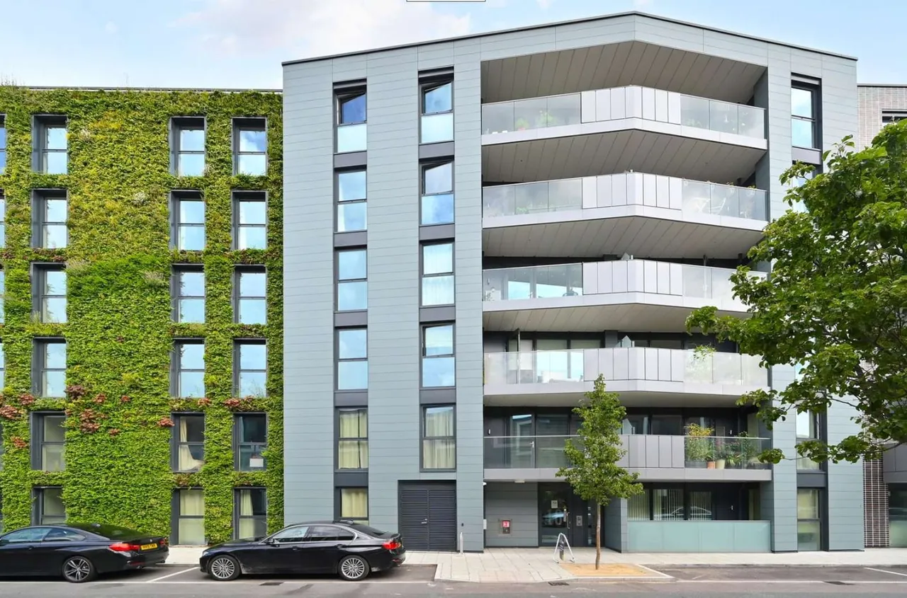 Hawthorne Crescent, London, SE10, photo 5