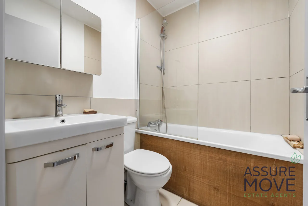 First Floor Flat, 5 Middleton Grove, London, London, N7 9LU, photo 12