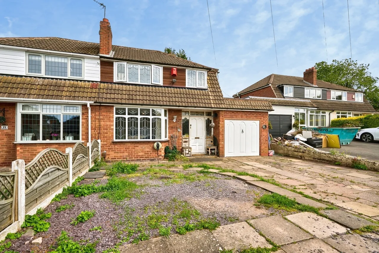 3 bed house for sale — The Greenway, SUTTON COLDFIELD, West Midlands, B73