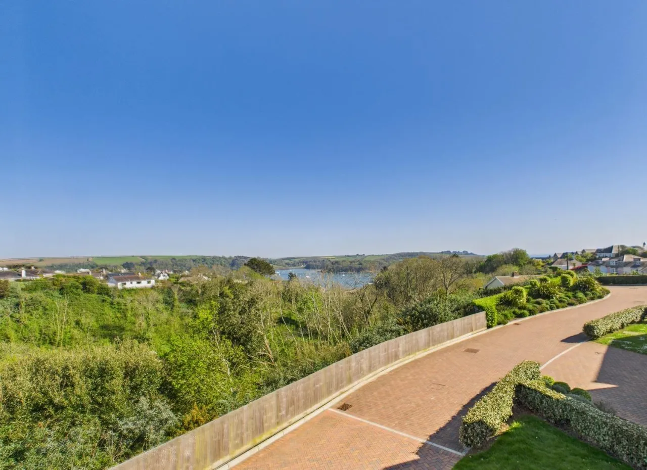 Spinnaker Drive, St Mawes, TR2, photo 23