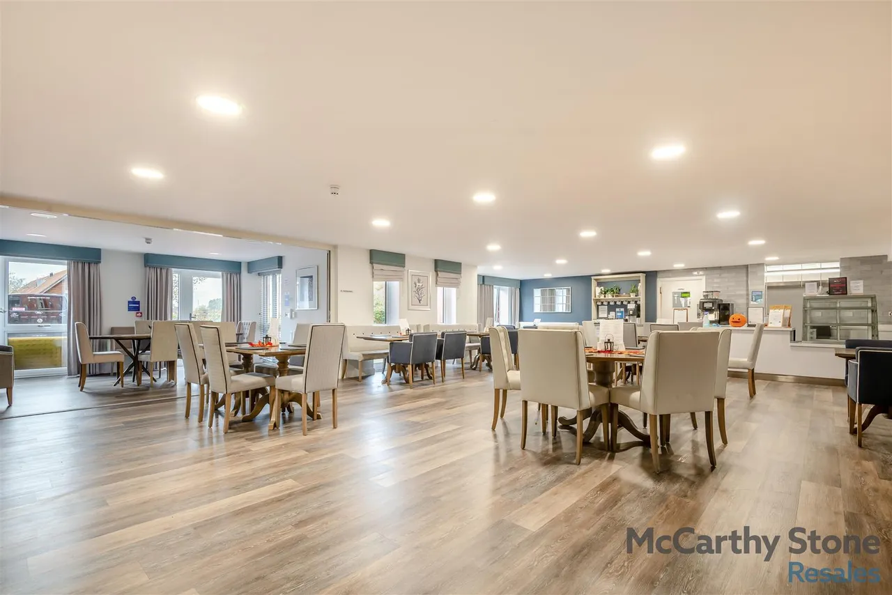 St. Ann Way, Gloucester, GL2, photo 27