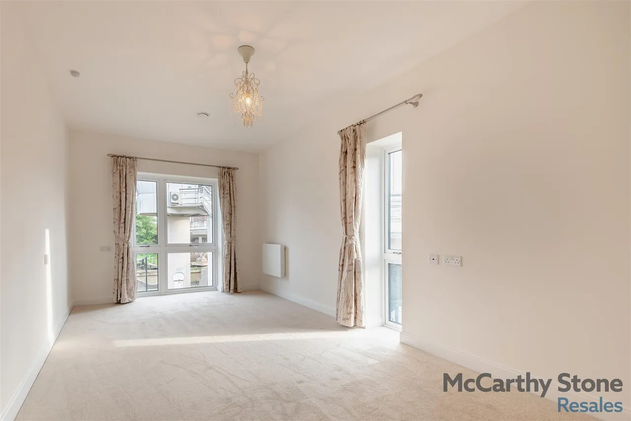 St. Ann Way, Gloucester, GL2, photo 5