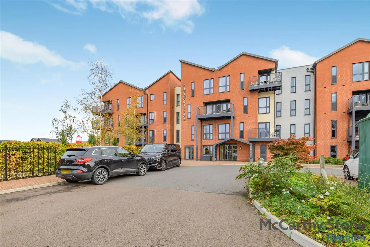 St. Ann Way, Gloucester, GL2, photo 35