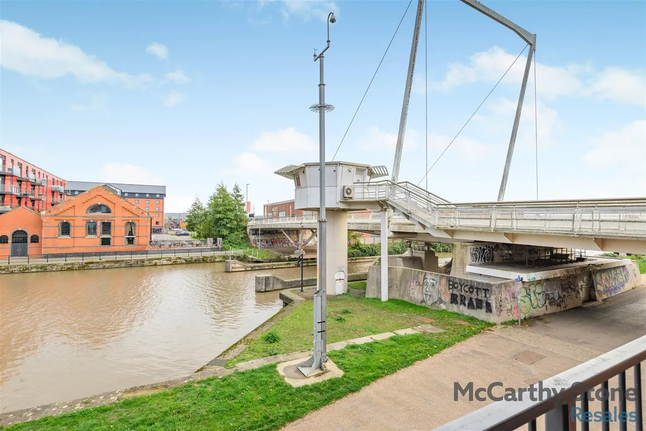 St. Ann Way, Gloucester, GL2, photo 32