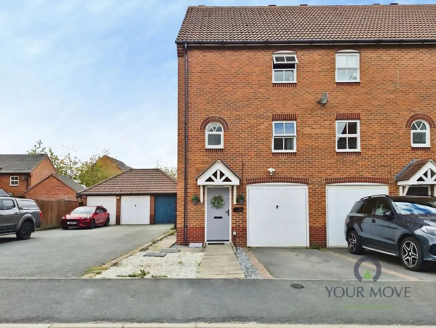 3 bed house for sale — Staples Drive, Coalville, Leicestershire, LE67