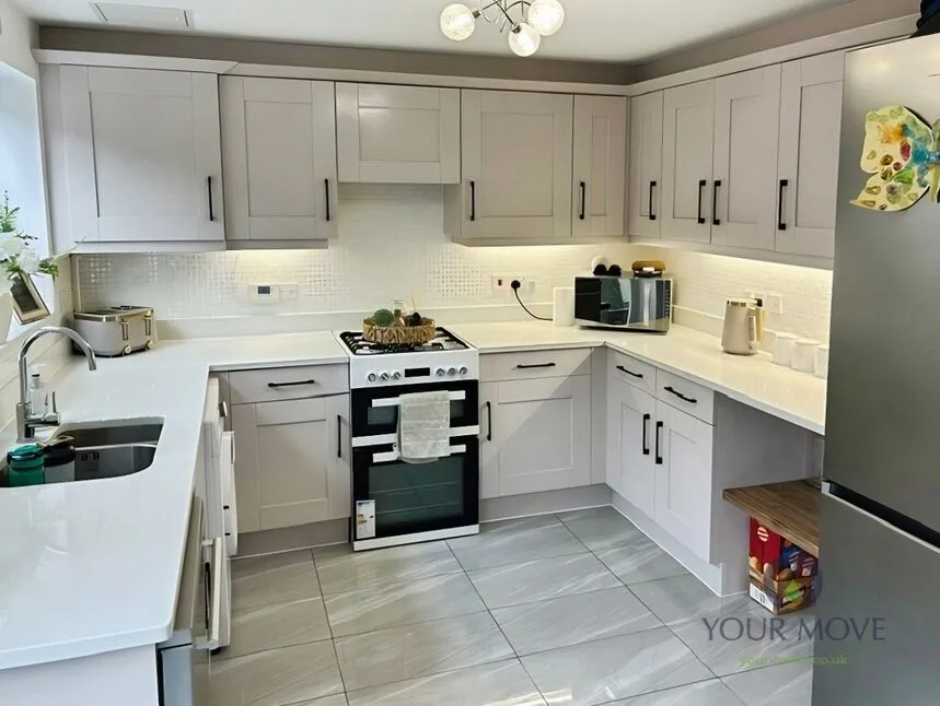 Staples Drive, Coalville, Leicestershire, LE67, photo 2