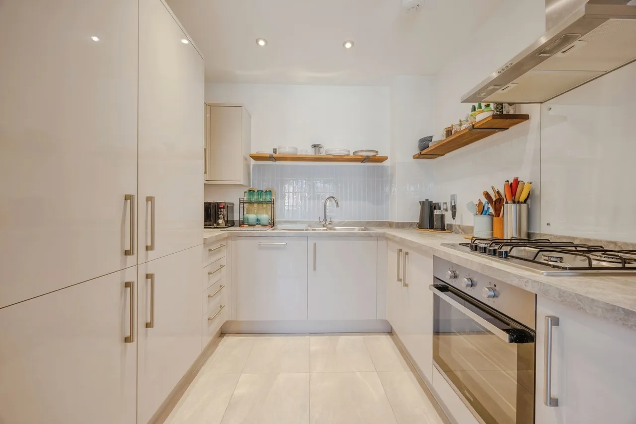 Sanderstead Road, South Croydon, CR2, photo 19
